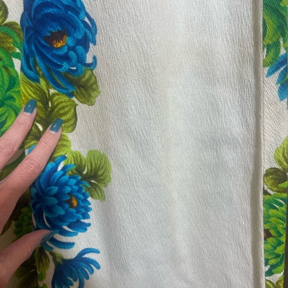 UI- MAIKAI Beautiful 1960’s Hawaiian Dress - Picture 8 of 16